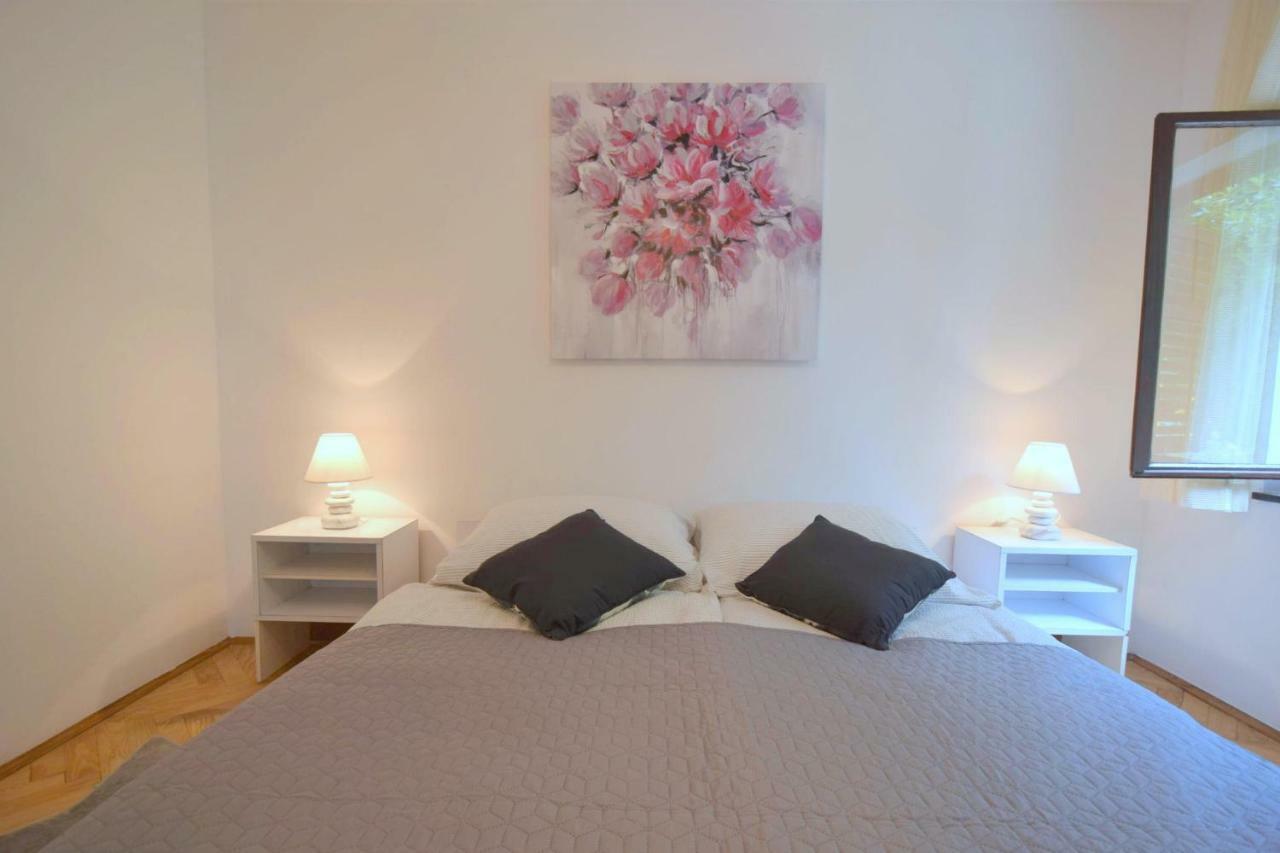 Apartments Jadanec Малинська Екстер'єр фото